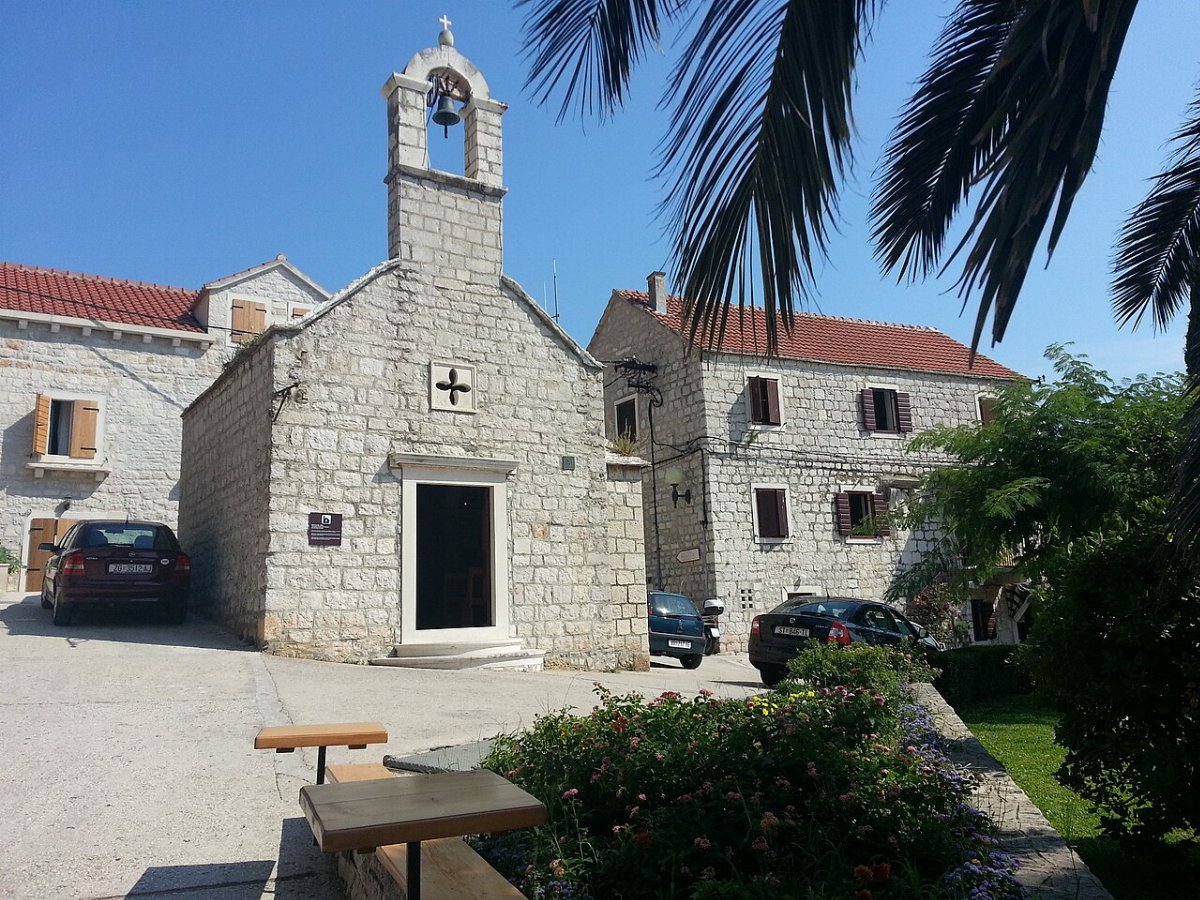 Chiesa di sant antonio bol