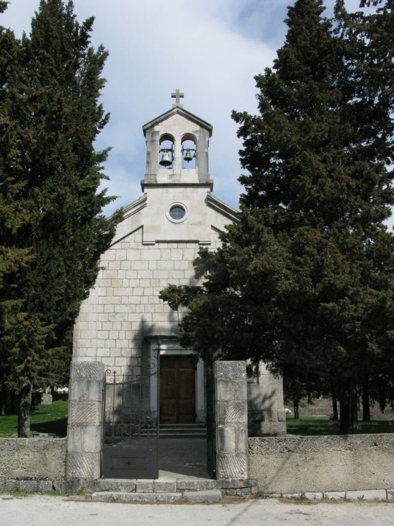 Chiesa di san giovanni battista e sito archeologico zupa