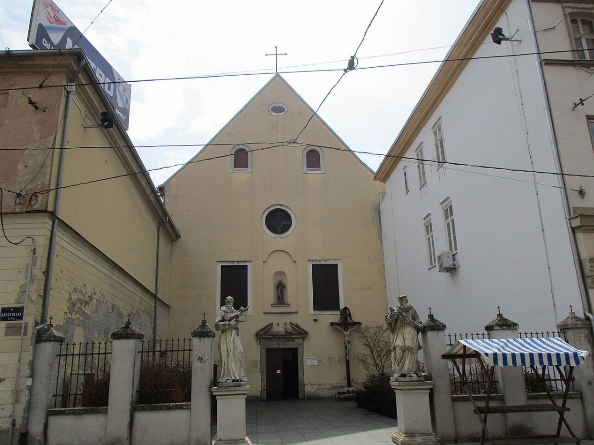 Chiesa di san giacomo con monastero osijek