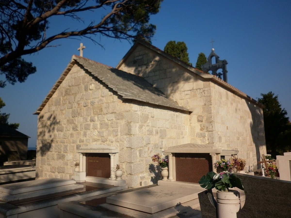 Chiesa di santa tecla podgora