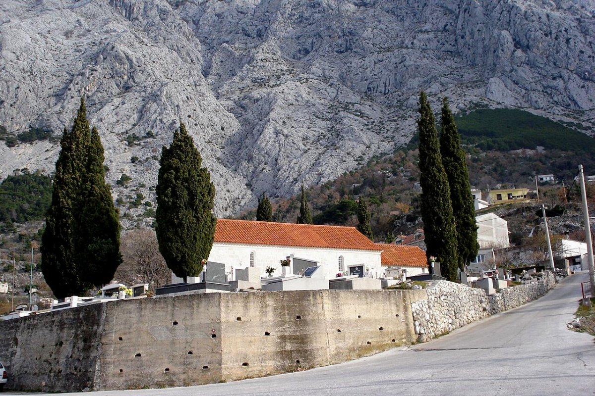 Chiesa della madonna assunta velika gospa bast