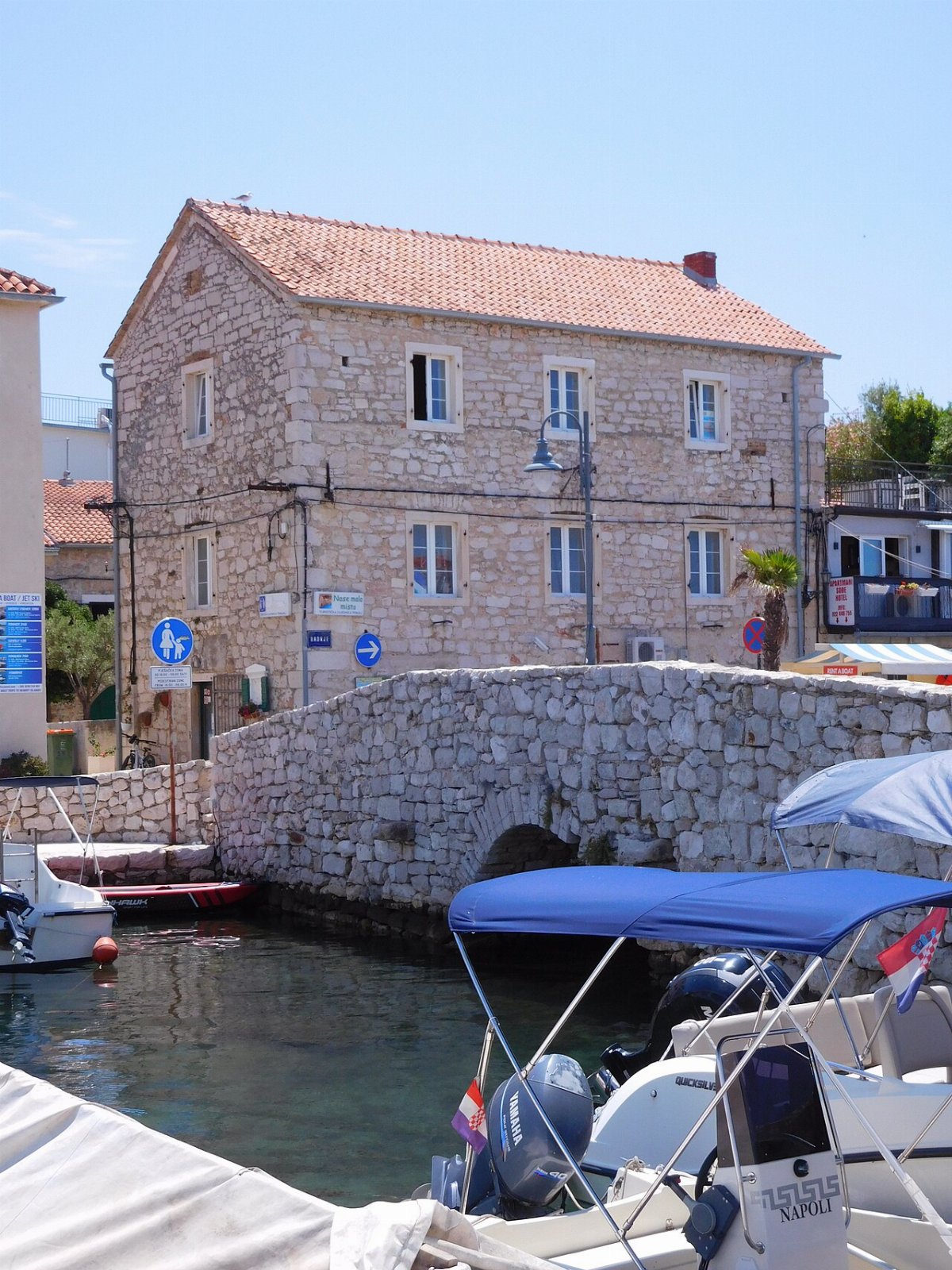 Ponte di tribunj tribunj