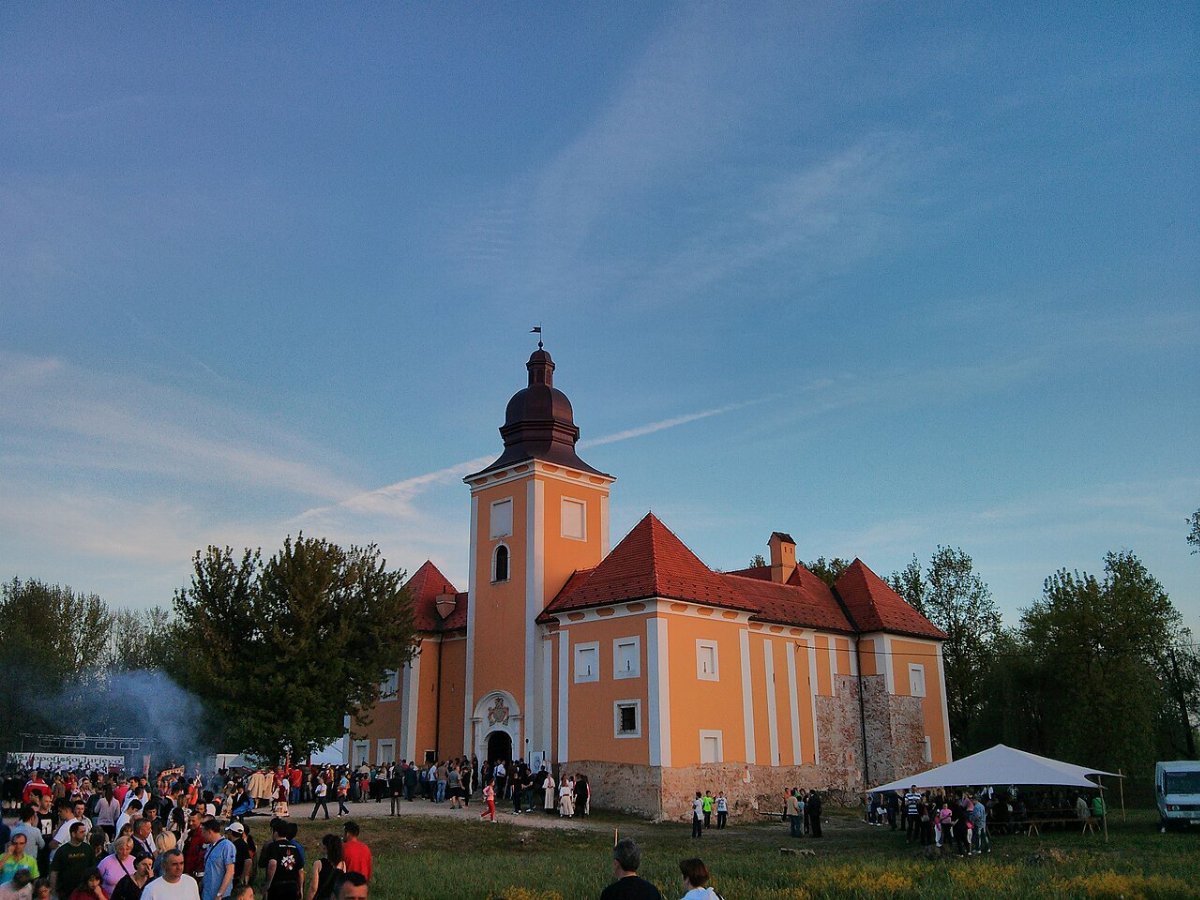 Castello vecchio di lukavec lukavec