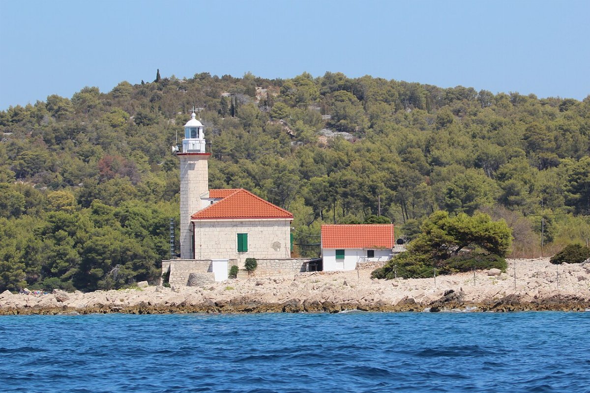 Faro di razanj zaglav milna